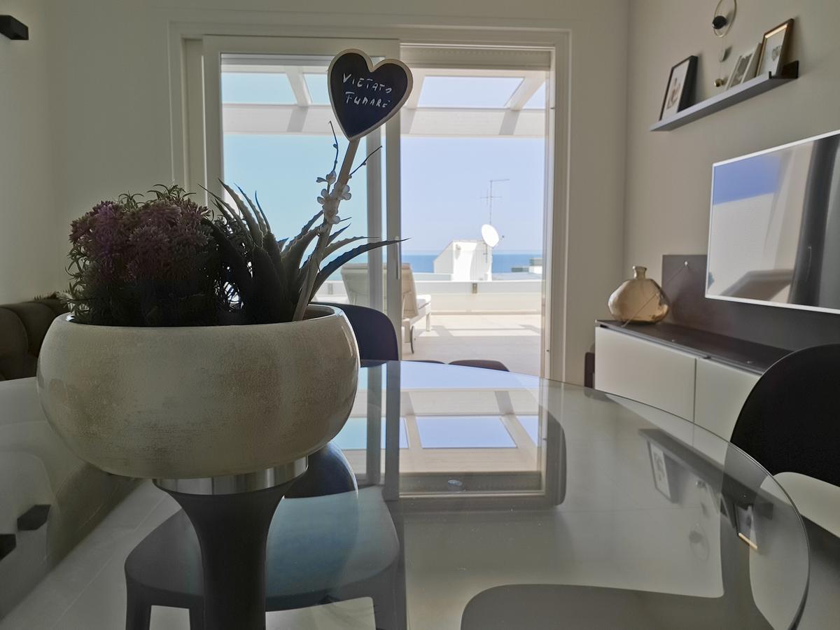 Fiume Luxury Apartments Near The Sea Monopoli Buitenkant foto