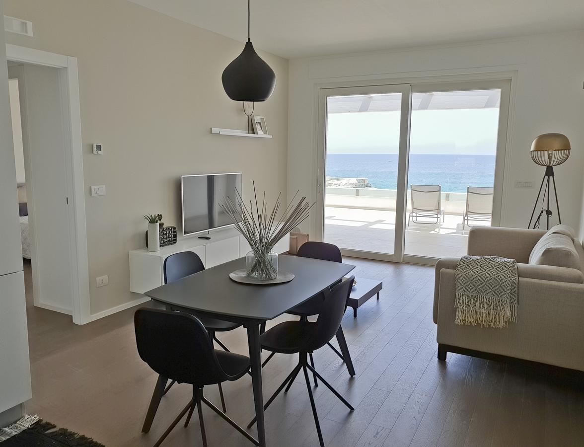 Fiume Luxury Apartments Near The Sea Monopoli Buitenkant foto
