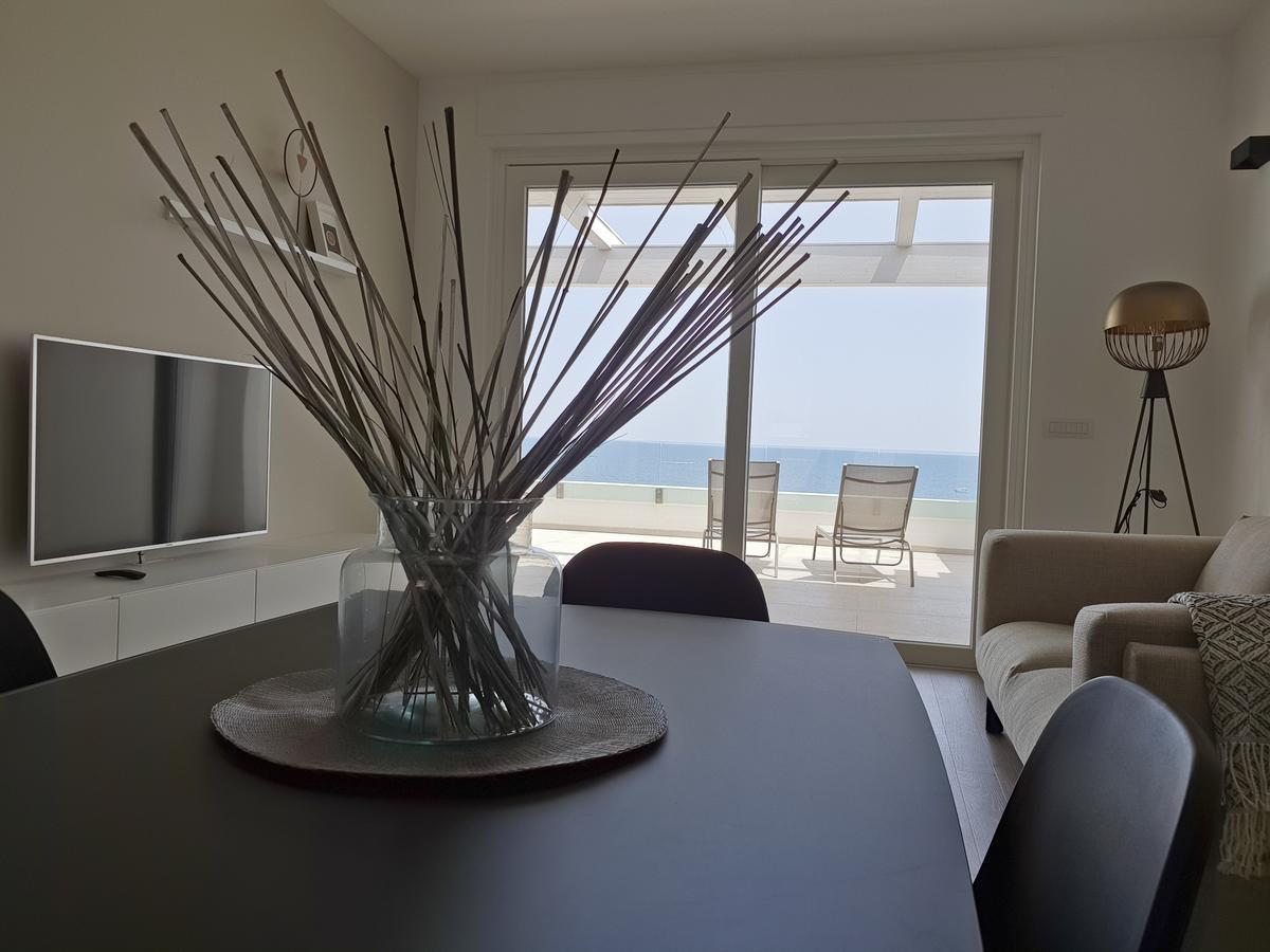 Fiume Luxury Apartments Near The Sea Monopoli Buitenkant foto
