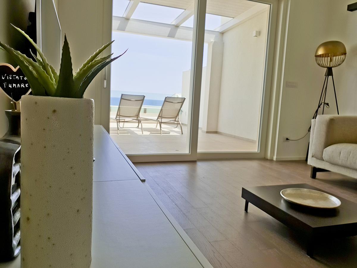 Fiume Luxury Apartments Near The Sea Monopoli Buitenkant foto